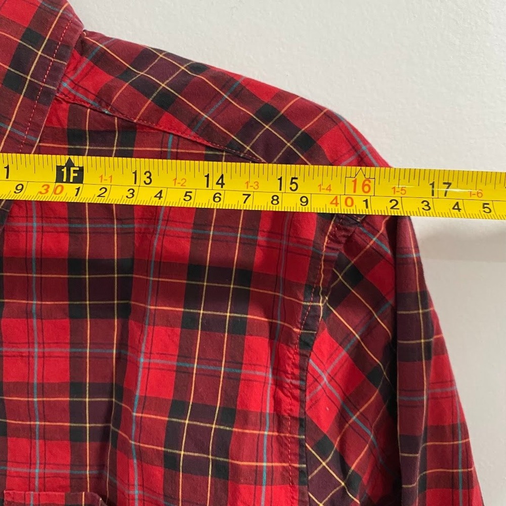 American Eagle Mens Plaid Button Down Shirt Medium Classic Fit Red Black - Picture 8 of 9